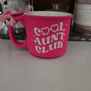 NWT "Cool Aunt Club" Mug